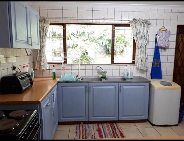 2 BEDROOM APARTMENT RENTED IN KLOOF